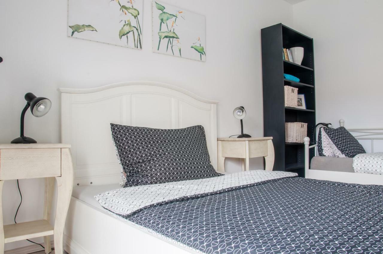 Apartman Zeleznice Apartment ภายนอก รูปภาพ